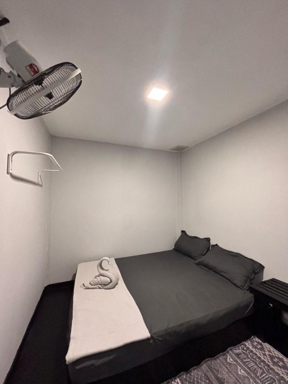 Seahorse Diver Guesthouse Kampong Pasir Panjang  Екстер'єр фото