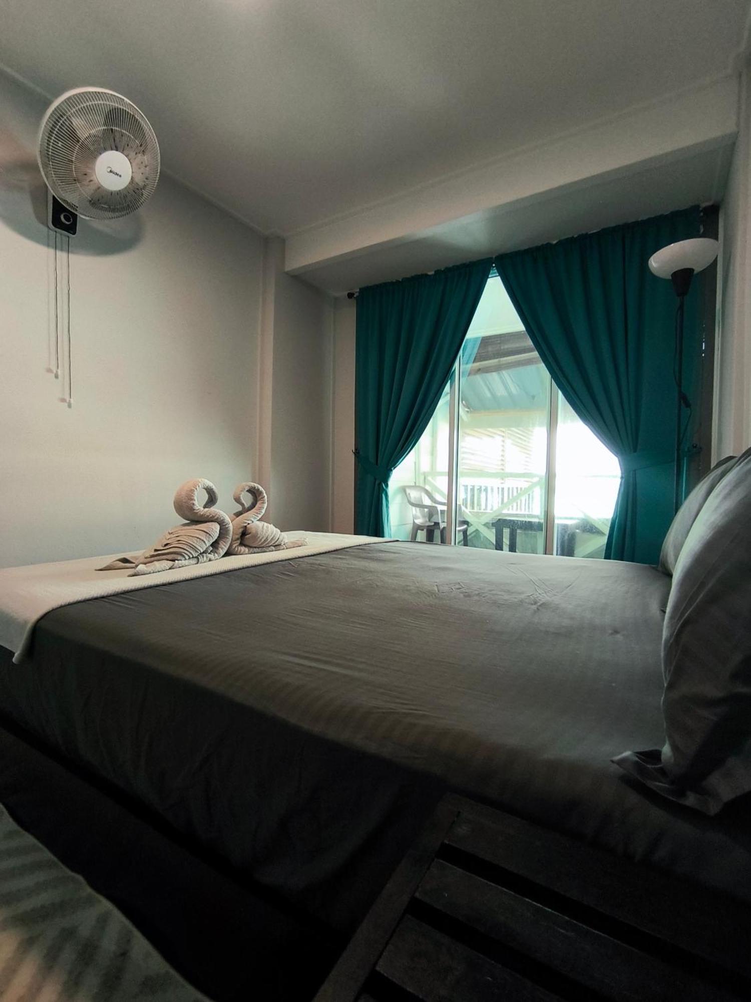 Seahorse Diver Guesthouse Kampong Pasir Panjang  Екстер'єр фото