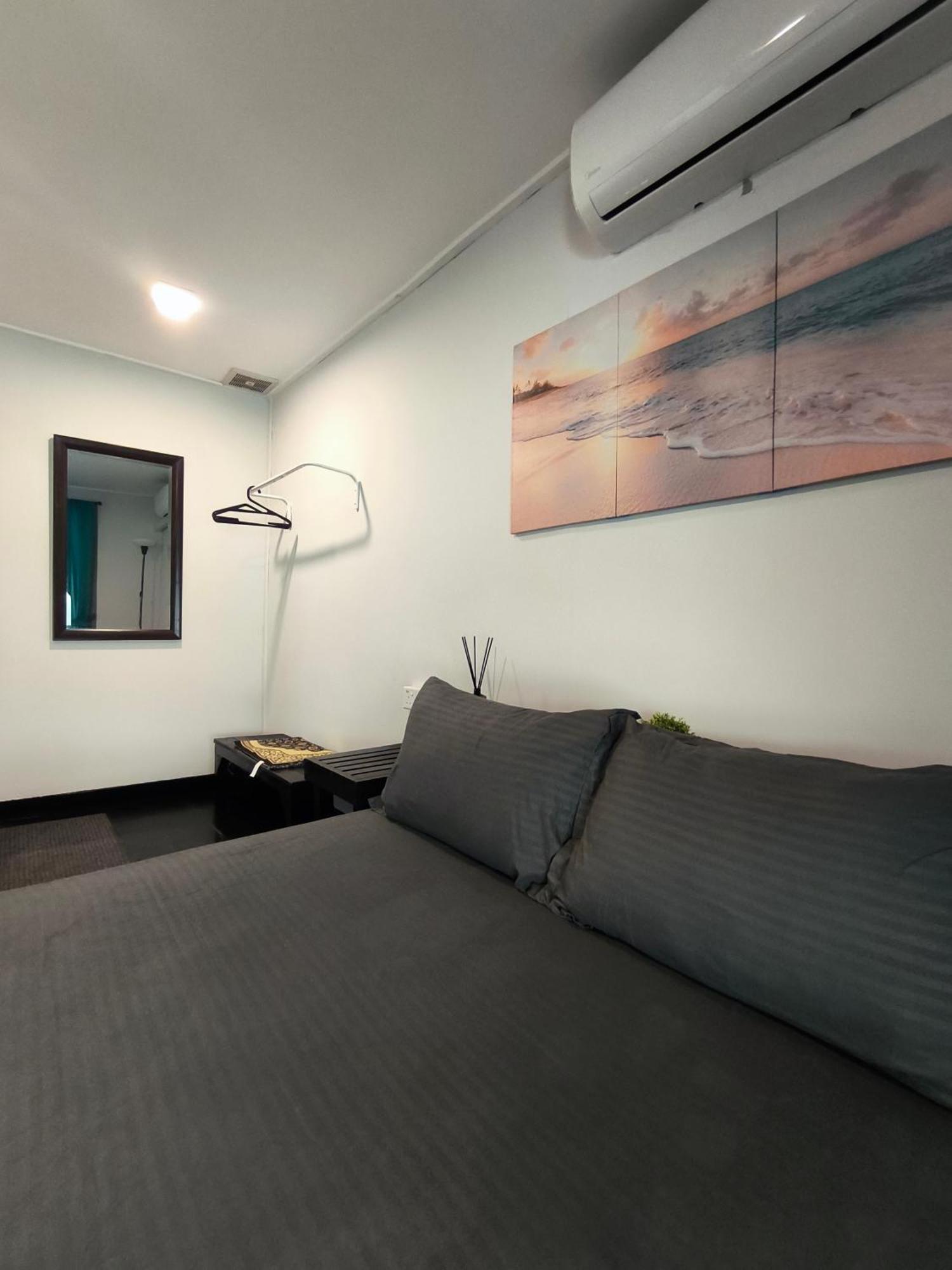 Seahorse Diver Guesthouse Kampong Pasir Panjang  Екстер'єр фото